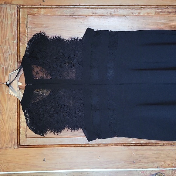 Women Dress - Picture 7 of 8